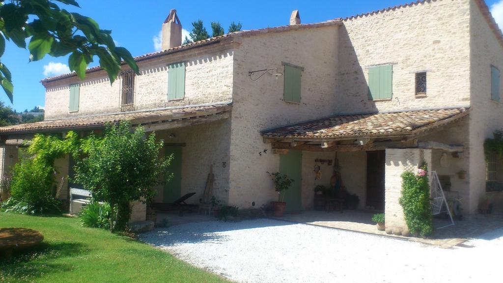Poggio Dei Prugnoli Acomodação com café da manhã Tavoleto Exterior foto