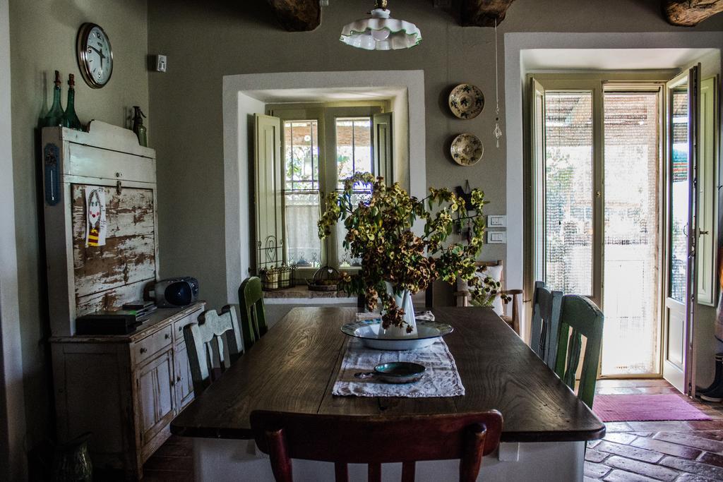 Poggio Dei Prugnoli Acomodação com café da manhã Tavoleto Exterior foto