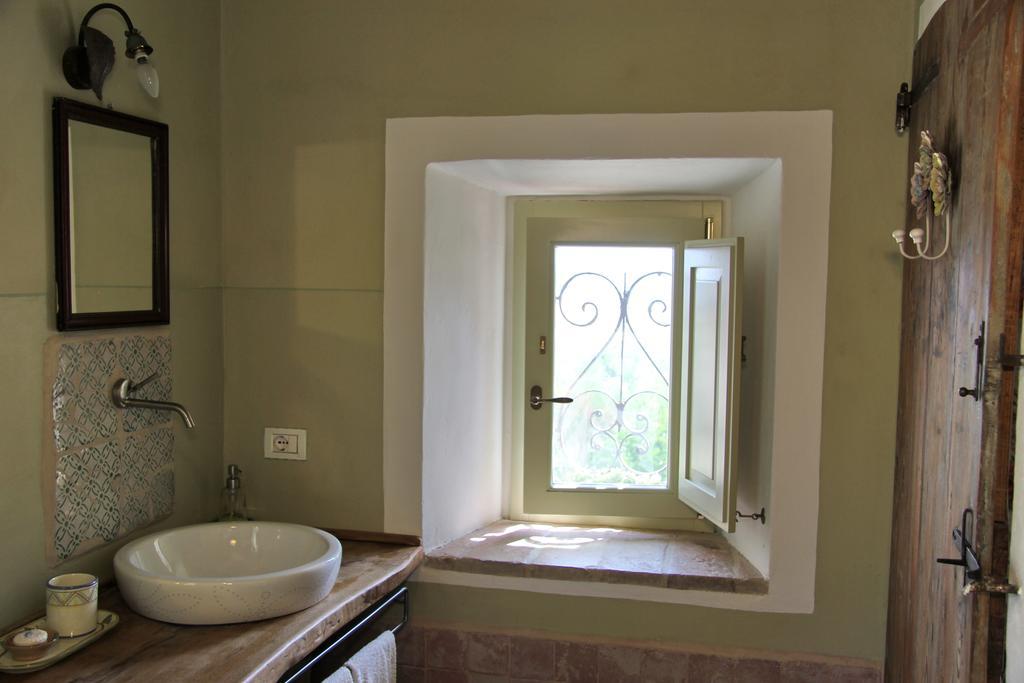 Poggio Dei Prugnoli Acomodação com café da manhã Tavoleto Exterior foto